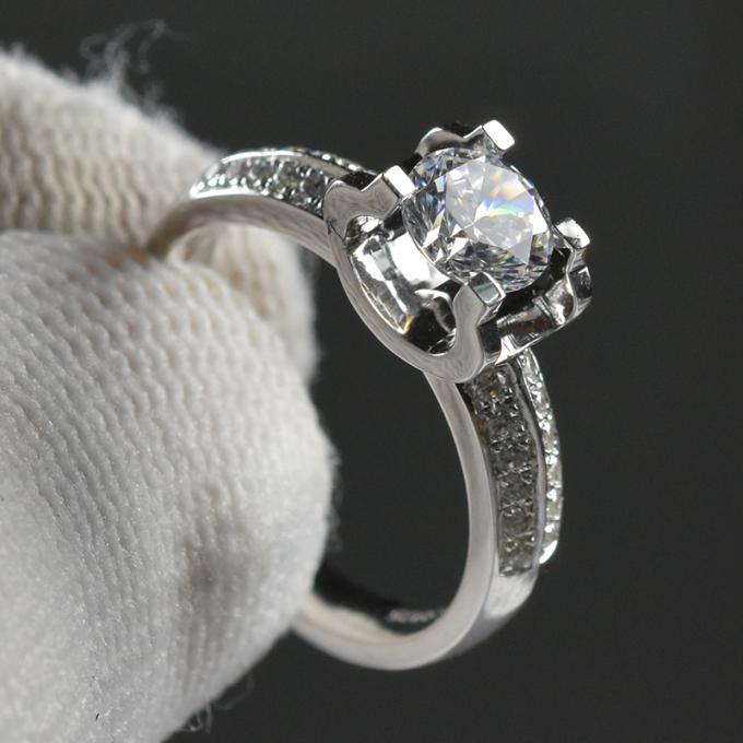 Gewicht 6.7G Moissanite-Schmuck-Ring mit super weißem Diamanten VVS-Klarheits-1ct