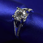 Helligkeit schnitt Moissanite-Diamant-Verlobungsringe 1ct 6.5mm mit Material des Weißgold-18K